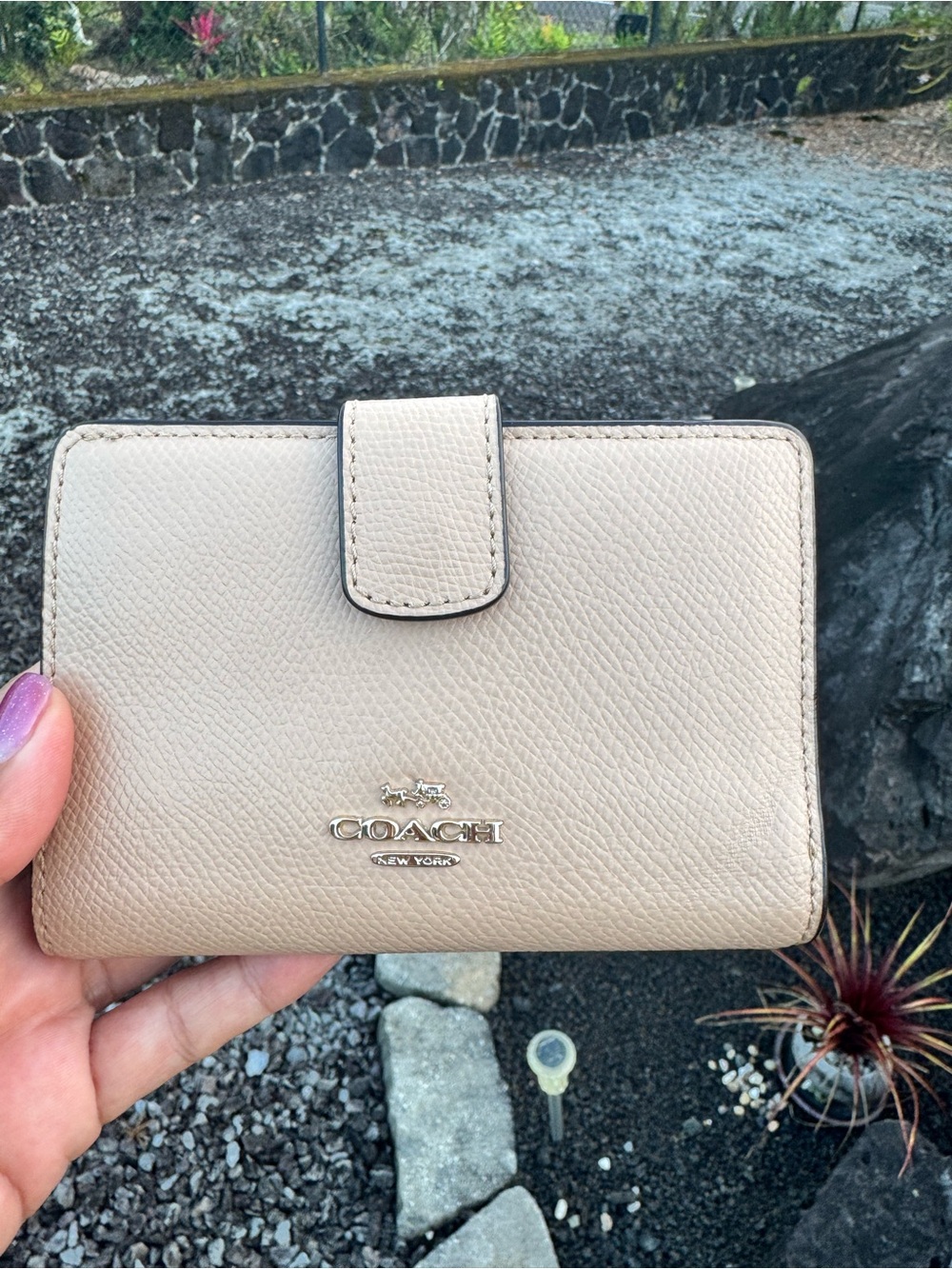 Coach New York Pebbled Leather Medium Snap Wallet Beige Nude Compact Wallet - Picture 6 of 11